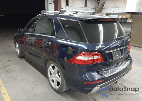 2015 Mercedes-Benz Ml 350 4Matic z USA, uszkodzony, nr VIN 4JGDA5HB7FA583585